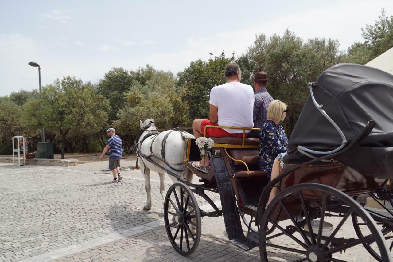 ★ Plaka, Center Of All Greek Legends ★ Atina Dış mekan fotoğraf